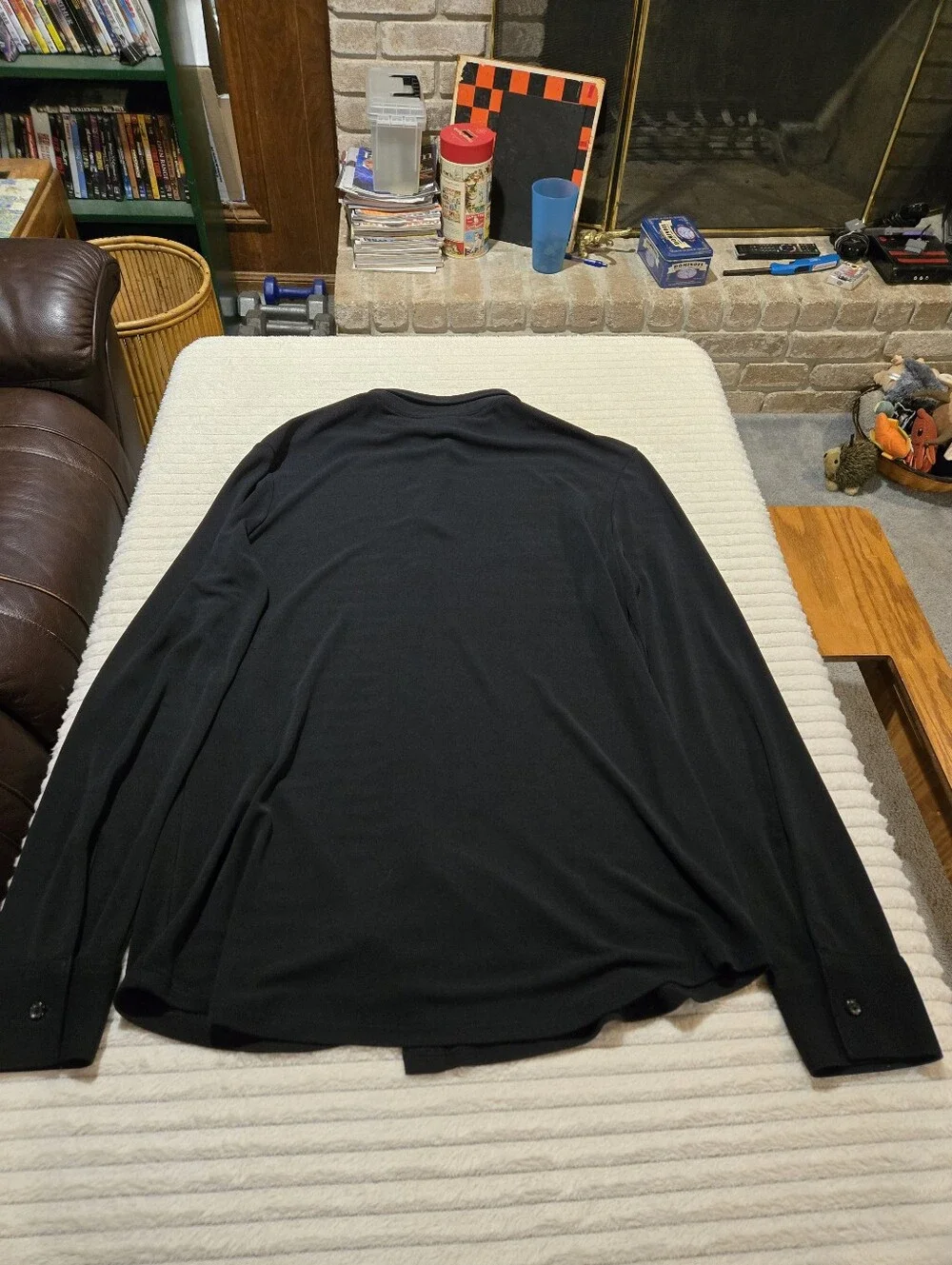 Womens Express Black Button-down Shirt - Picture 5 of 6